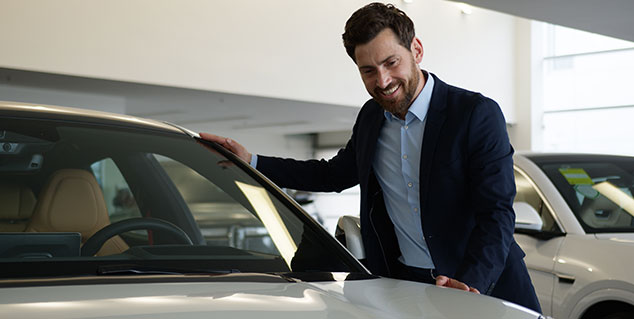 Automotive perceived quality engineering highlighting A‑pillar to windshield interface